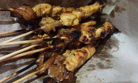 Harga daging kuda mentah rp 70.000/kg torpedo rp 100.000 satu. Hasil Cari Tempat Makan Untuk Sate Di Depok Depok Halaman 2 Pergikuliner Com