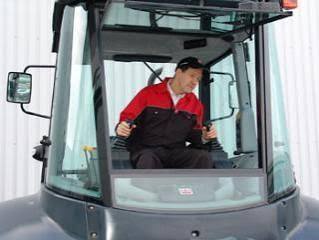 Terex 880 Elite Backhoe Loader