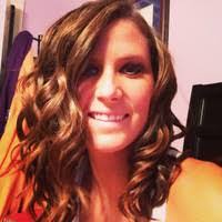 Kristen Stoll's Instagram, Twitter & Facebook