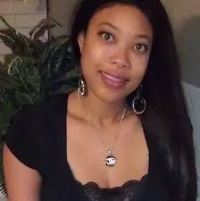 Nina Abrams's Instagram, Twitter & Facebook