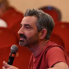 Il foto racconto di Mario Palumbo della presentazione della nostra  appassiunata stagione teatrale. Avete dato un'occhiata agli artisti in  programma? Info 081 0128663 boxoffice@teatrotrianon.org @casamuseomurolo  @nello.mascia2025 @marcelloborsa @nunuzza76