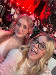 fitting in a camaro with 5 ppl to make it to semi was worth it 🕺💗