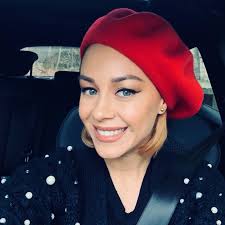 Profitänzerin & jurymitglied bei dsds 2019: Oana Nechiti So Viele Verschiedene Frisuren Hatte Sie Schon