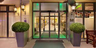 Holiday inn west yellowstone sits just a few blocks from the west park entrance and is the perfect home base for exploring the breathtaking features of the largest and most iconic national park. Holidayinn Nurnberg City Centre