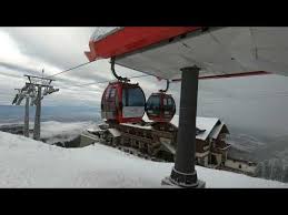 Telecabina poiana brașov cei care doresc să ajungă în masivul postăvarul au la dispoziție telecabina poiana brașov, dar și posibilitatea de a urca pe unul dintre traseele marcate. Travel To Poiana Brasov Telegondola Postavarul Expres Youtube