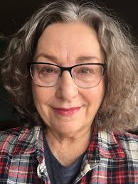 TWO DISTINCT FAIRY DRESSES TELL ONE PINK AND WHITE . #fotoviral #fotografia  #followersシ゚