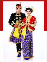 Apa yang anda perlu tahu tentang busana tradisional negeri perak ini? Baju Adat Nusa Tenggara Barat Pariwisata Indonesia