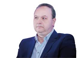 Stagnare, transformare sau scădere? Aşteptările angajaţilor se îndepărtează  tot mai mult de cele ale angajatorilor