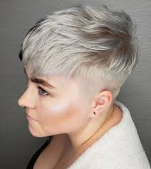 Undercut hairstyles for women indicate boldness! 40 Hot Undercuts For Women That Are Calling Your Name Hair Adviser