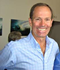 Planning Commissioner to announce council candidacy