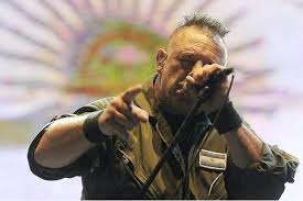 Ricardo iorio is a singer, songwriter and musician of argentine heavy metal who participated in various of the most important metal bands of the nation. Sapwrurkppzxkm