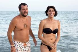 In vacanza con alessandro di paolo. Elisa Isoardi Eta Altezza E Peso Chi E La Fidanzata Di Matteo Salvini E Conduttrice Rai Caffeina Magazine