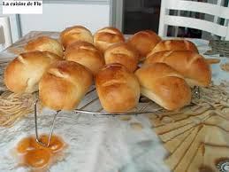 Recette De Petits Pains Au Lait Tout Moelleux