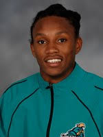 Women Post PRs, Men High Finishes