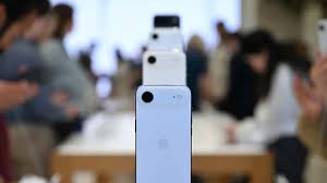 Apple Stock Posts Worst Day In 10 Months On AI Setback, Regulatory Heat