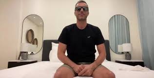 Video: Married Straight UK Dad Pete Exposes for Coach & CUMS - ThisVid.com