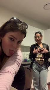 Tara Farley's Instagram, Twitter & Facebook