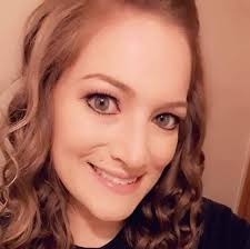 6 day till Christmas 🎄 #christmas #elfontheshelf