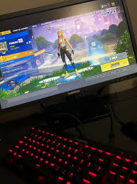 How to play fortnite without xbox live subscription: Fortnite Rare Account With Og Skins Fortnite Canada Game Fortnite Game Codes Rare