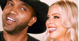 Country Ever After' Star Criscilla Anderson Handles Fan's 'Shocking'  Question About Stage 4 Cancer Battle with Grace and Humor