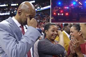 By then, the thunder was already up wearing glasses and a dark blue shirt, thunder assistant coach monty williams walked down the. Nba Devastated After Wife Of Monty Williams Dies In Car Crash
