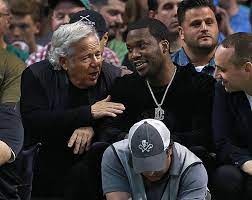 Robert kraft said we need criminal justice reform, issac bailey writes, but it doesn't mean much as long as the new england patriots owner refuses to use his status to speak on behalf of colin kaepernick, who has been peacefully protesting for the same reform. Meek Mill Sat Courtside At The Celtics Game Next To Robert Kraft The Boston Globe