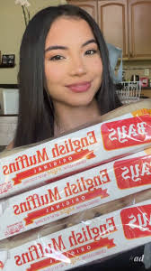 Bays English Muffin Fruit Leaves