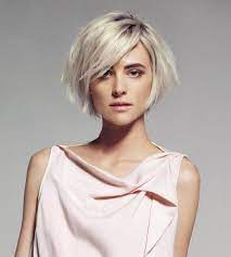 Bob Hairstyles For Trendy Look Online Latest Fashion Oval Face Hairstyles Hair Styles Short Hair Styles
