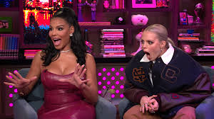 Mia Thornton and Reneé Rapp Play “Porno or Oh No!?”