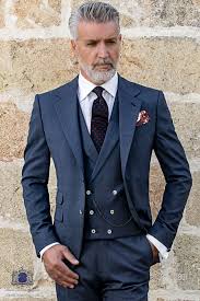 Au of love's labour's lost where everything is the same except everyone keeps calling costard custard, and he gets pissed enough to swap the love letters around. Costume Homme Prince Of Wales Bleu Mario Moreno Moyano