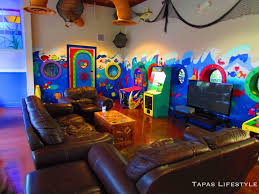 Check spelling or type a new query. Modern Ligting In Cool Gaming Rooms Interior Design Ideas At Lixury House Kids Game Room Home Interiors Des Game Room Design Game Room Furniture Game Room Kids