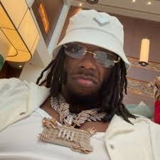 Emma Root (@emma_rootx)