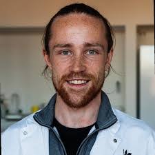 Jon Andre's Instagram, Twitter & Facebook