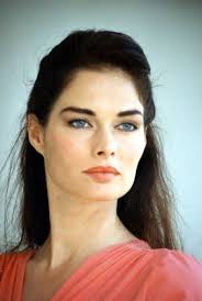 Who is Lara Lamberti dating? Lara Lamberti boyfriend, husband