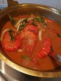 Diperlukan 4 of udang ukuran sedang, potong jadi 2. Resepi Tom Yam Udang Asli Selatan Thai Iluminasi