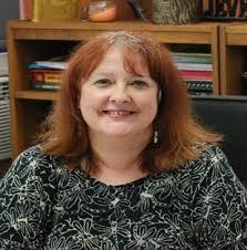 Earlene Gordon's Instagram, Twitter & Facebook