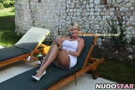 Legsonshow  Linda Bareham Nude Leaks Photo 12 - NudoStar