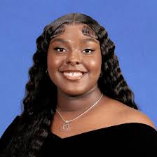 Meet #UNCPGrad Rizihery Omar Saenz! 🎓 🏠 Rizihery, originally from the  Bronx, NYC, NY, is a proud first-generation American and college graduate.  🎓 He earned his bachelor's degree in Social Work with