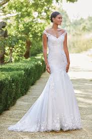 Several methods and the thought process behind them. Dorinda By Sincerity Wedding Dress Sincerity Bridal Sincerity Bridal Wedding Dresses Wedding Dresses