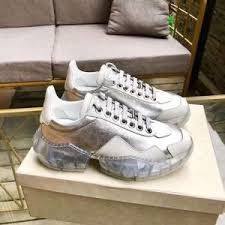 一番ブランドliveジミーチュウ 靴コピー ジミーチュウ 偽物 靴の完壁な品質を維持激安 no 1956 golden goose sneaker sneakers gucci