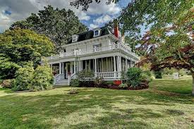 1875 Second Empire In Fairport New York Captivating Houses In 2020 Old Houses Old Houses For Sale House