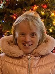 Donna Mcinerney's Instagram, Twitter & Facebook