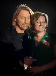 Олег винник поздравляет с днем рождения. Den Rozhdeniya Olega Vinnika Poklonniki Pevca So Vsego Mira Rasskazali Chto Dlya Nih Znachit Tvorchestvo Artista