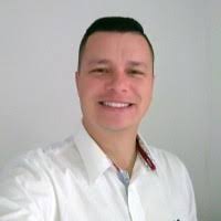 200+ perfis com “Rich”