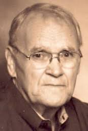 Max Lyn Smithey (1937-2009)