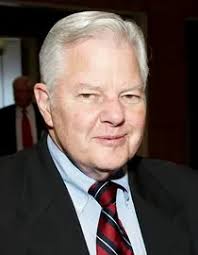 Hunt Becomes Billionaire