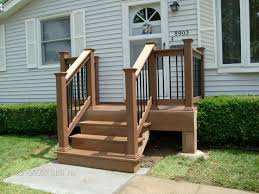 Small Aft Deck With Steps Pictured Porch Timbertech Twinfinish Decki Aft Deck Decki Pictured Porch Small In 2020 Mobile Home Porch Porch Design Porch Steps
