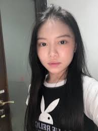 5 Fakta Moreen JKT48 yang Genap 14 Tahun, Dijuluki Old Money | IDN Times