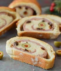 Pan De Jamon Venezolano Receta Tradicional Para Disfrutar En Navidad Receta Paso A Paso Pan Con Jamon Recetas De Pan Receta De Pastel De Zanahoria