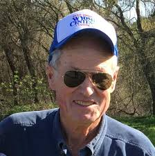 Tucker, 77, liked mountains and Ford trucks